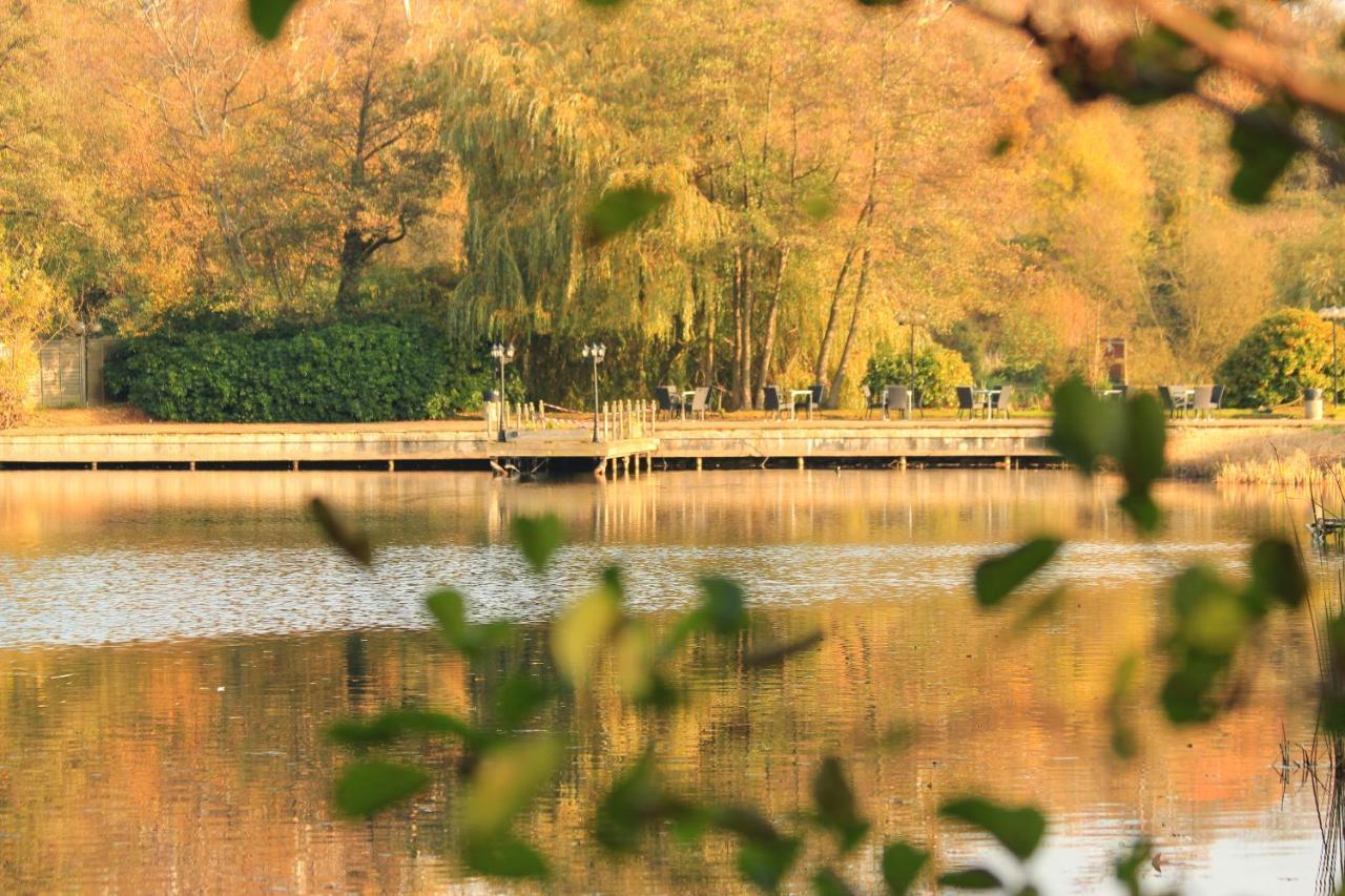 Inn On The Lake Gravesend Buitenkant foto
